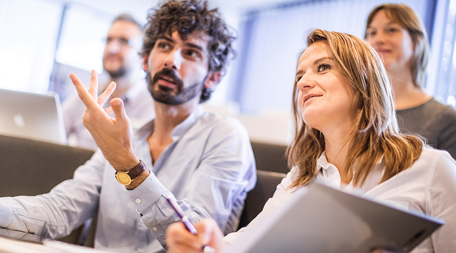 Das MBA-Programm &bdquo;Leadership and Supply Chain Management&rdquo; st&auml;rkt die F&uuml;hrungskompetenzen der HHLA-Talente. (Foto)